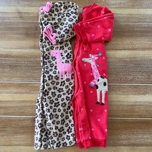 Carter’s bundle of 2 fleece snap footless sleepers